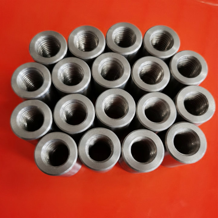 824616245.jpg 824616245.jpg